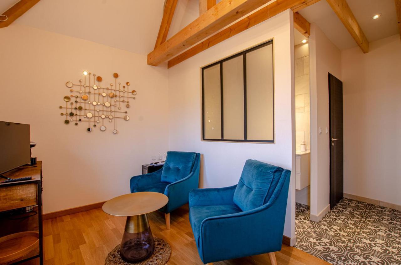 La Chambre D'Amis La Costignieres Montgueux Luaran gambar