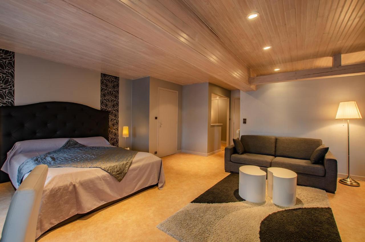 La Chambre D'Amis La Costignieres Montgueux Luaran gambar